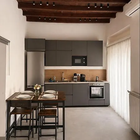 Borgovico Modern Romantic Appartamento Côme